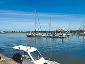 遊艇考照結合市集　興達港嗨