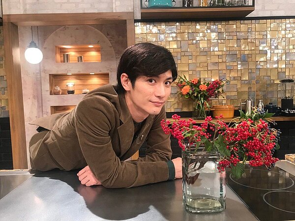 日本男星三浦春馬18日被經紀人發現在家中自縊身亡。圖/取自Twitter