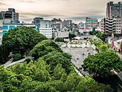 板橋「府中行政園區更新計畫」　建築大獎摘銀