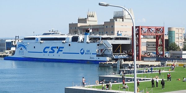 台中港案有望結合旁邊的三井Outlet、創造規模經濟效益,兩大案都已有企業表達投資意願。圖/本報資料照片