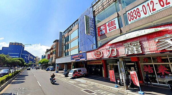 該起火警發生在人車往來頻繁的三重重新五路上,一度造成交通打結。示意圖/截自google map