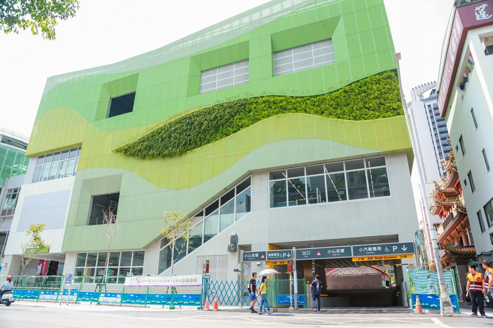 台中南屯水安公園地下停車場23日啟用。圖/台中市交通局提供