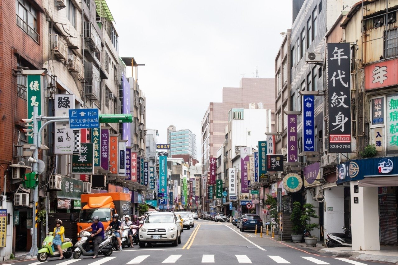 為活絡景福宮商圈，桃園市政府砸50萬元補助。圖／桃園市政府提供