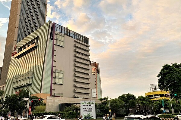 興富發砸下32億元購入台中市政北七路、惠中路口新4土地,換算每坪單價350萬元。圖/業者提供