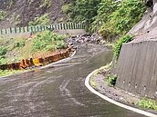 高雄雨勢趨緩已無土石流紅色警戒區　山區道路仍多落石