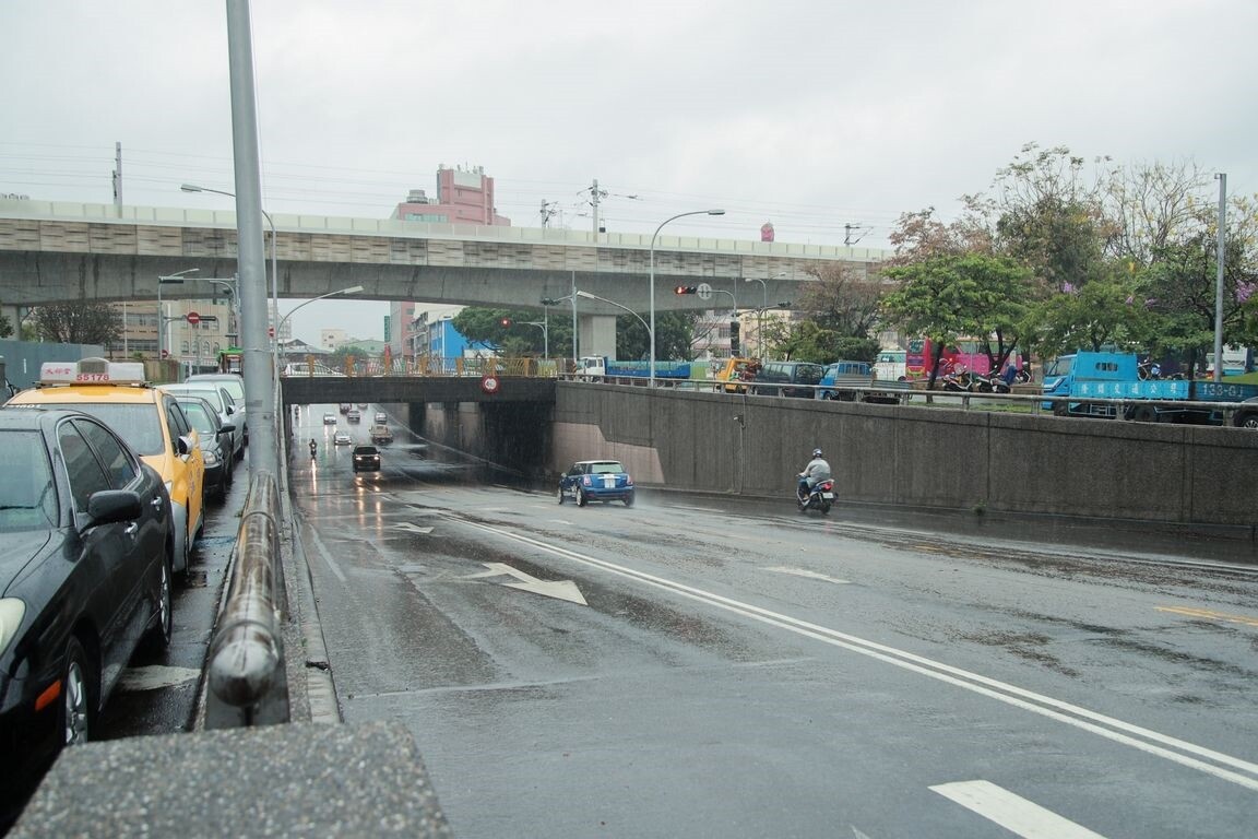 台中東區建成路地下道現況。圖/台中市建設局提供