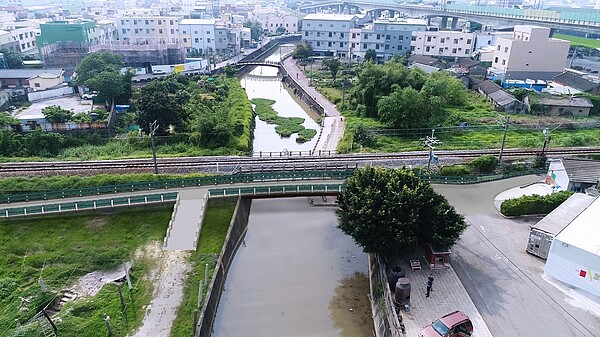 沙鹿區斗潭路南勢溪橋梁完工後模擬圖。圖/台中市建設局提供
