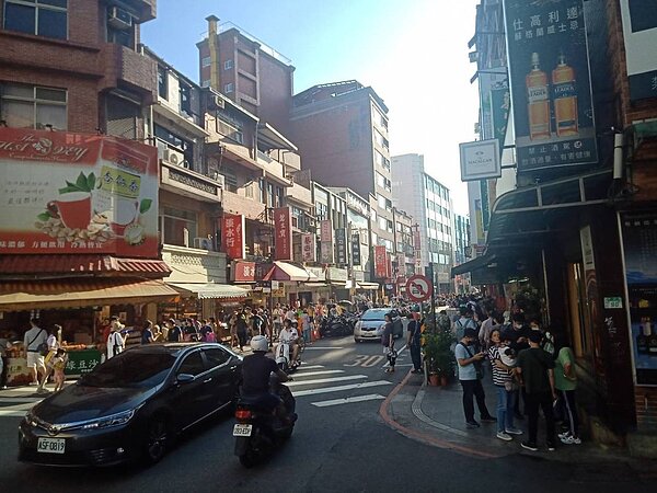 淡水老街。示意圖。記者吳亮賢 / 攝影