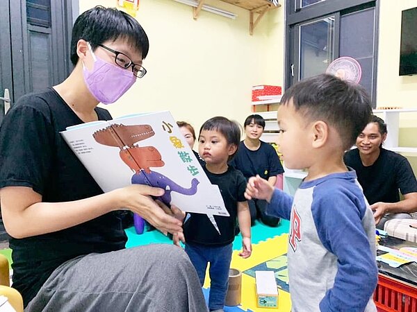 台東縣社會處在台東新園、建和、太麻里溫泉部落各設置一處托育協力站。記者羅紹平/翻攝