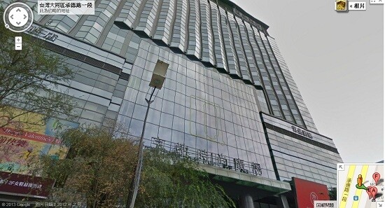 京站大樓內藏有3家地下經營的日租套房,不僅旅客住得危險,也造成治安問題。(圖/擷取自Goole Map)