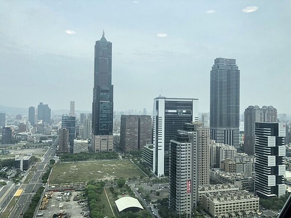 受疫情影響,今年有不少房屋稅大戶申請分期或延期獲核准。圖/聯合報系資料照