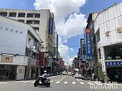 彰化開化寺地段蟬聯「地王」　商圈卻沒落店面招租