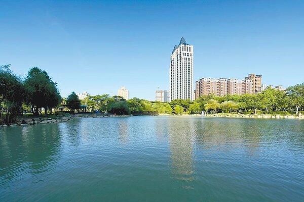 「京城KING PARK」受惠地段、鄰萬坪森林公園等利基,實價登錄已有40多戶。(京城建設提供)