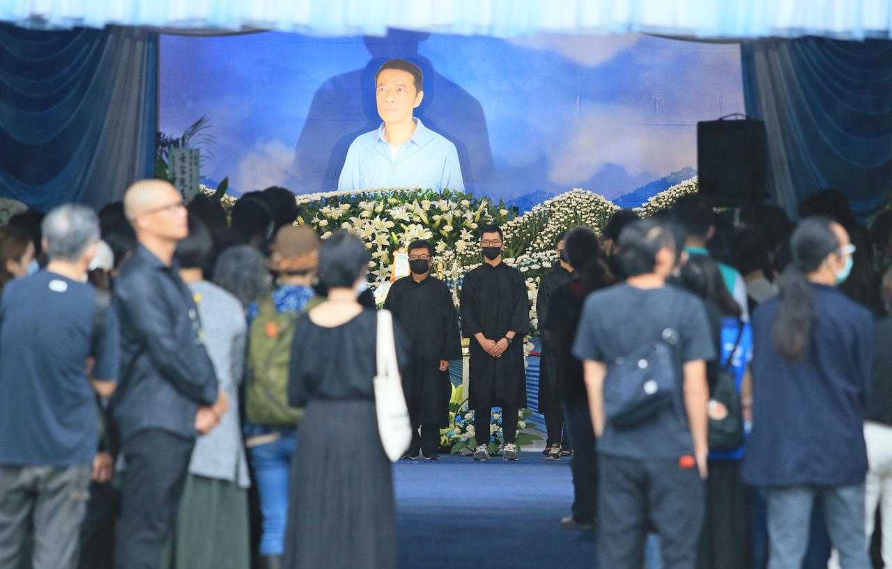 吳朋奉告別式在板橋殯儀館舉行。記者潘俊宏／攝影