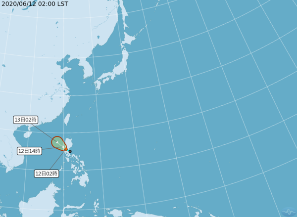 熱帶性低氣壓在菲律賓呂宋島，向西北移動，時速15公里，有發展為輕度颱風的趨勢。圖／取自氣象局網站