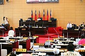 議員質疑快捷巴士公司停業　中市說明因未經議會審查通過