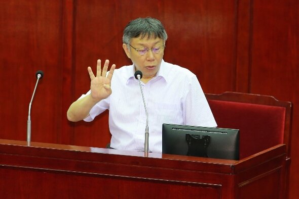 台北市長柯文哲15日赴北市議會總質詢。記者許正宏／攝影