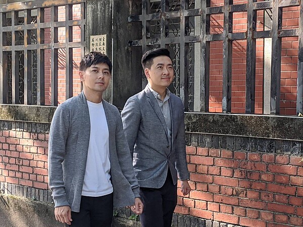 林志穎到丹陽街個案現場。 圖/璞億提供