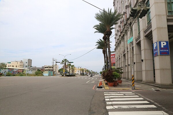 大智路二段為台中港主要聯絡要道之一。圖/台中市政府提供