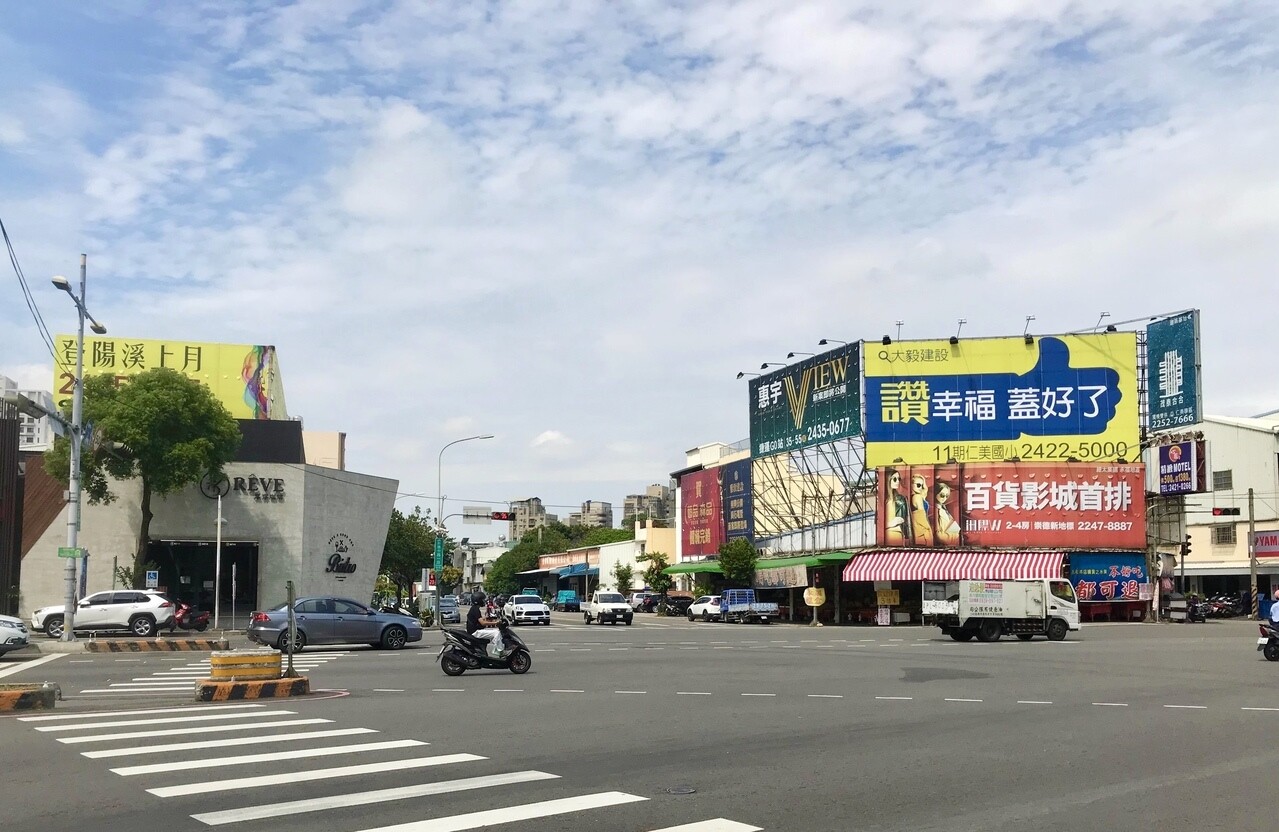 台中市房屋稅籍住宅量為六都最多，相較10年前更是增加近60萬戶；其中由中台灣人口數最多的北屯區立下大功，10年來激增26%。記者宋健生/攝影