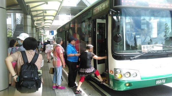 新北公車平均每日84萬人次。圖／新北市交通局提供