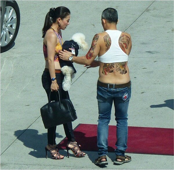 泰王瓦吉拉隆功對德國情有獨鍾,從王太子時代就愛跑德國。圖/取材自推特