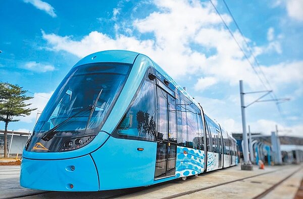 淡海輕軌藍海線一期將在年底前通車，捷運公司將推出一系列行銷活動。（新北捷運公司提供／葉德正新北傳真）