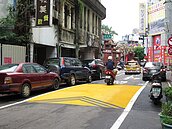 道路實體減速平台　桃試辦7處