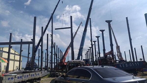 端午連假查獲清水區農地施工中違建並已拆除。圖／台中市政府提供