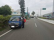 路口安全大執法　屏東縣闖紅燈與紅燈右轉最多