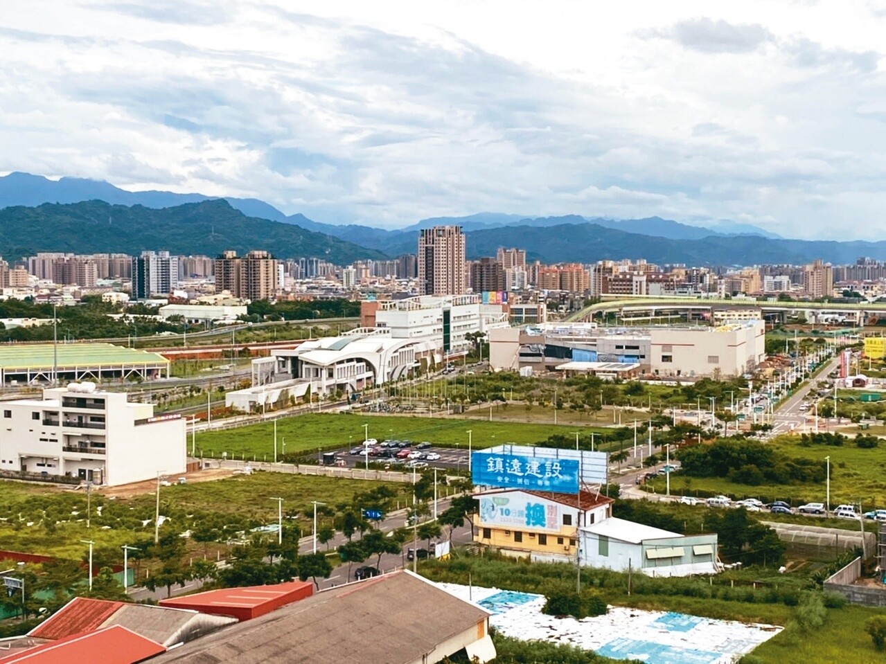 台中北屯區人口28萬多人居全市行政區之冠，11期重劃新增不少移居市民，14期重劃區和機場捷運特區也在開發中。記者宋健生／攝影