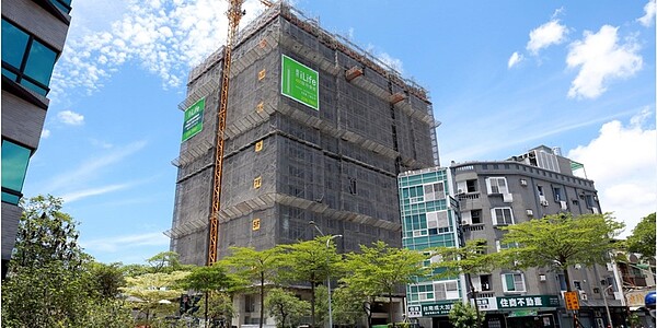 台南房市強強滾,新案開價每坪都站上20萬元,比高雄外圍區域更早揮別1字頭。圖/中時資料照