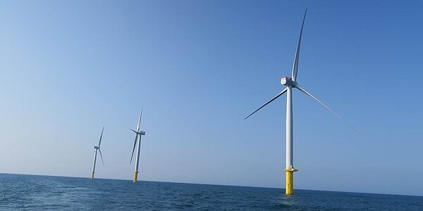 台灣推動離岸風電國產化,明年起國產化零組件開始交貨,能源局預計年底公布區塊開發規則。圖/中時報系資料照