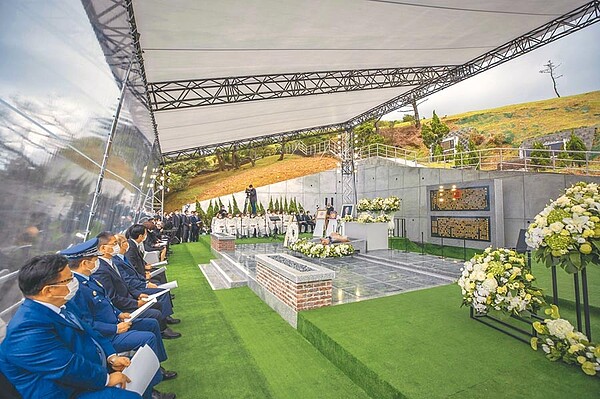 前總統李登輝奉安禮拜7日在五指山國軍示範公墓舉行,儀式簡單肅穆。(總統府提供)