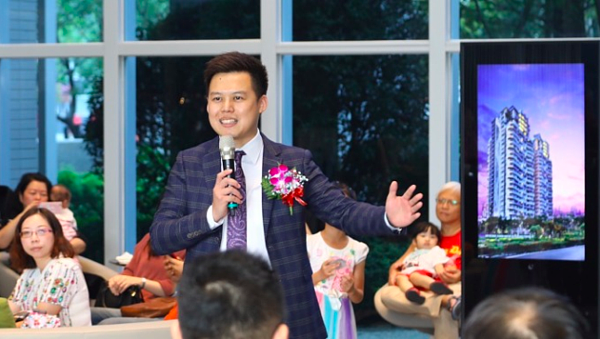 13年磨一劍,林宗毅笑說,自己從副總經理變成總經理,職稱少一個字、工作量多四倍。圖/富旺國際提供