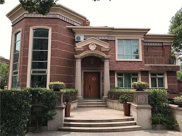 上海御翠園576平方米的別墅法拍,出現了9522萬的高價。圖/取材自錢江晚報