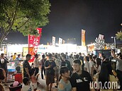 台中總站夜市遭斷電、開罰　團隊：大家要等我們