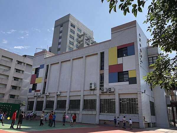 台中市府為建構安全校園，111年全面補強校舍耐震。圖為大勇國小校舍補強／台中市教育提供