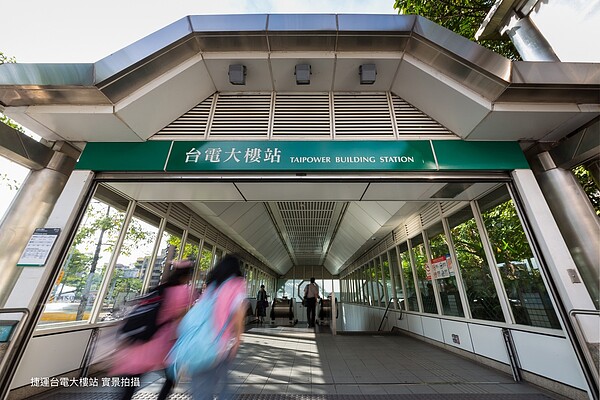 大安MONEY僅需步行30秒,即能抵達捷運台電大樓站。