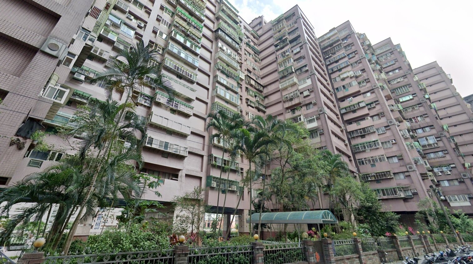 「人情味小鎮-A區」社區外觀。翻攝google maps