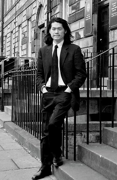 投入建築與室內設計領域多年，何大為還曾當過牧師，人生經歷豐富。圖／何大為提供