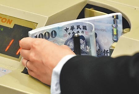 新台幣28字頭將成短期新常態。(本報資料照片)