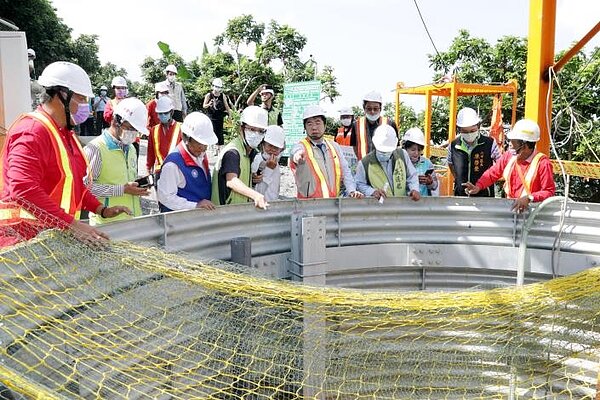 台南首開先例開鑿2口「大口徑集水井」,盼解決地方逾30年的道路安全問題。(圖/台南市政府提供)