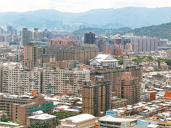 營建署統計,危老條例今年前九月就有985件申請,今年來申請狀況相當踴躍。圖/聯合報系資料庫