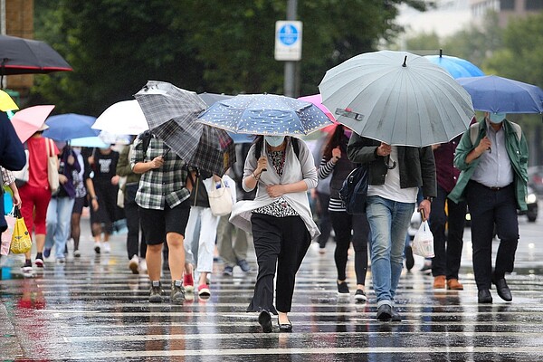 本周天氣都以東北風影響為主，桃園以北、東半部地區容易降雨。記者余承翰／攝影
