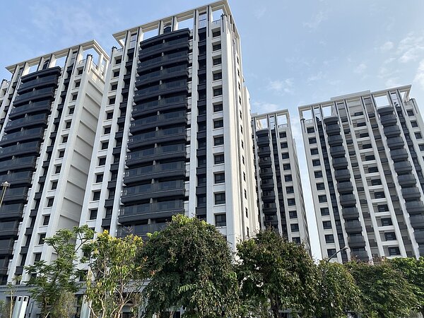 中鋼橋頭案「欣橋之心」搶爆、三天完售,市場驚艷。記者林政鋒/攝影