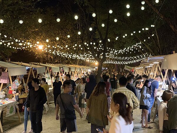 新竹縣國旅大爆發,訂房率假日爆滿、平日近8成。圖/新竹縣交旅處提供