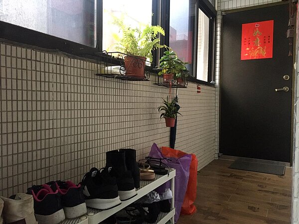 前陽台進出的房子雖然實用,卻越來越少見。圖/好房網News記者唐主桂攝
