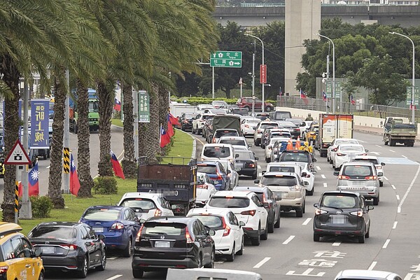 新北市林口地區塞車問題日益嚴重，各界都在尋求解方。圖／聯合報資料照片