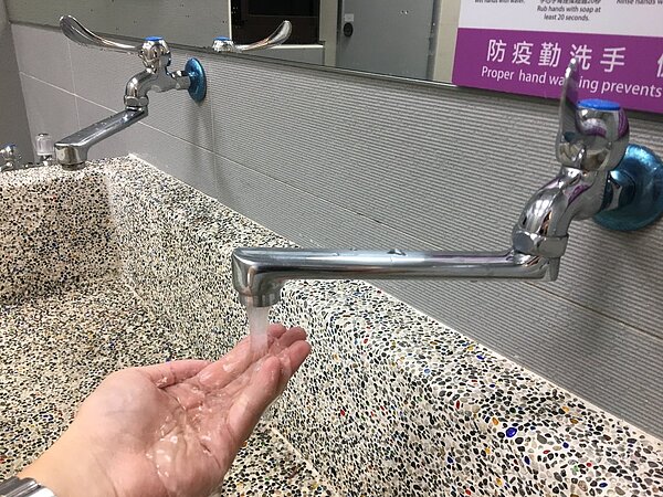 台灣自來水公司為進行大湳廠高壓電氣設備檢驗工程,桃園市龜山、八德區多達6萬2205戶將於後天(26日)當天分別停水8到12小時不等。本報資料照